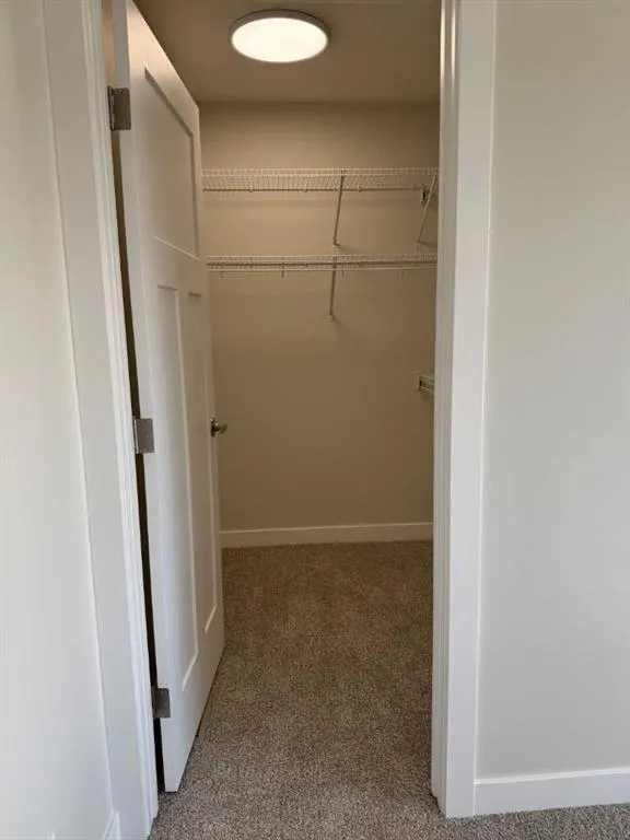 21 Vermont Close