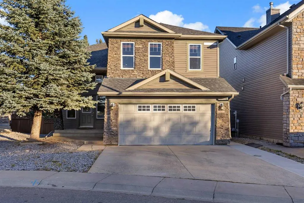 135 Panatella Close NW