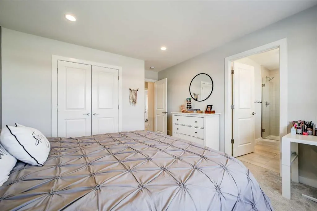 233 Agnes Short Place N
