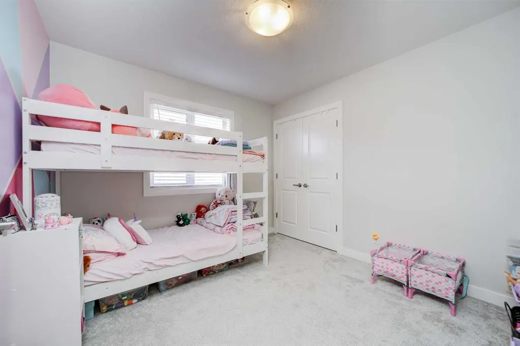 233 Agnes Short Place N
