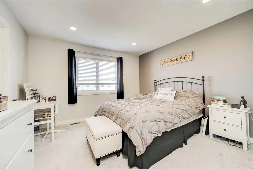 233 Agnes Short Place N