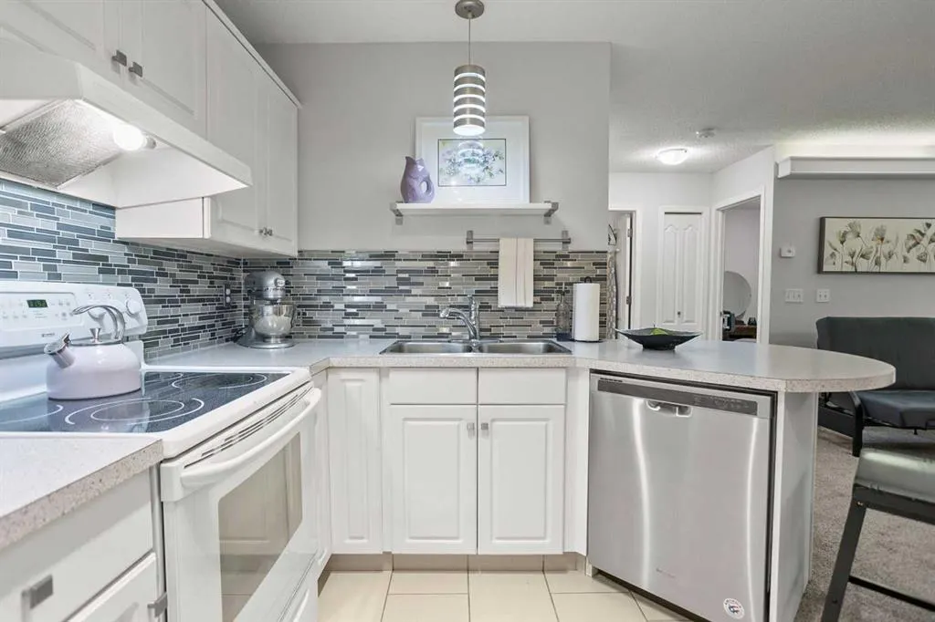 10 Sierra Morena Mews SW, #118