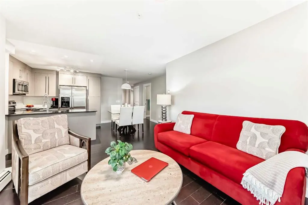 11 MAHOGANY Row SE, #2103