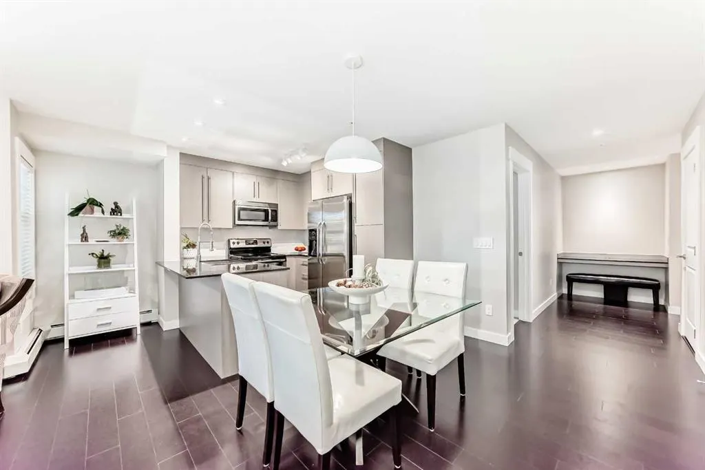 11 MAHOGANY Row SE, #2103