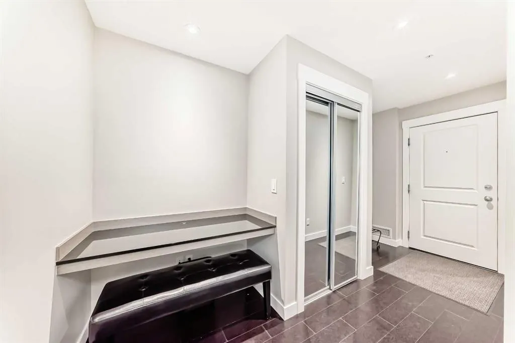 11 MAHOGANY Row SE, #2103
