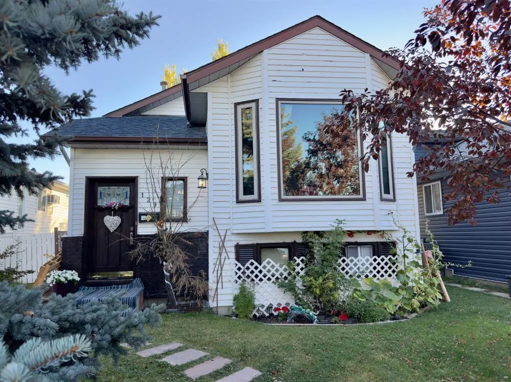 129 Coventry Place NE