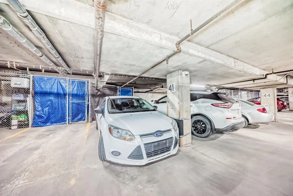 540 18 Avenue SW, #202