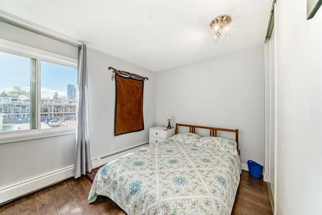 540 18 Avenue SW, #202