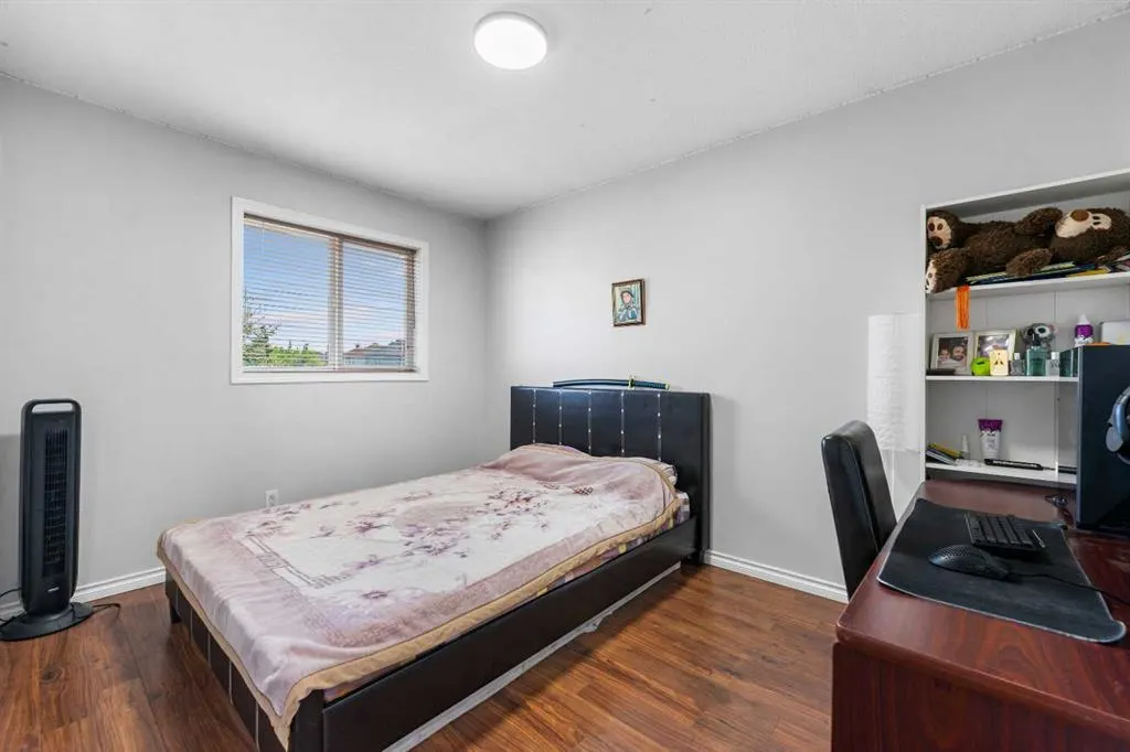 48 Martha's Haven Green NE