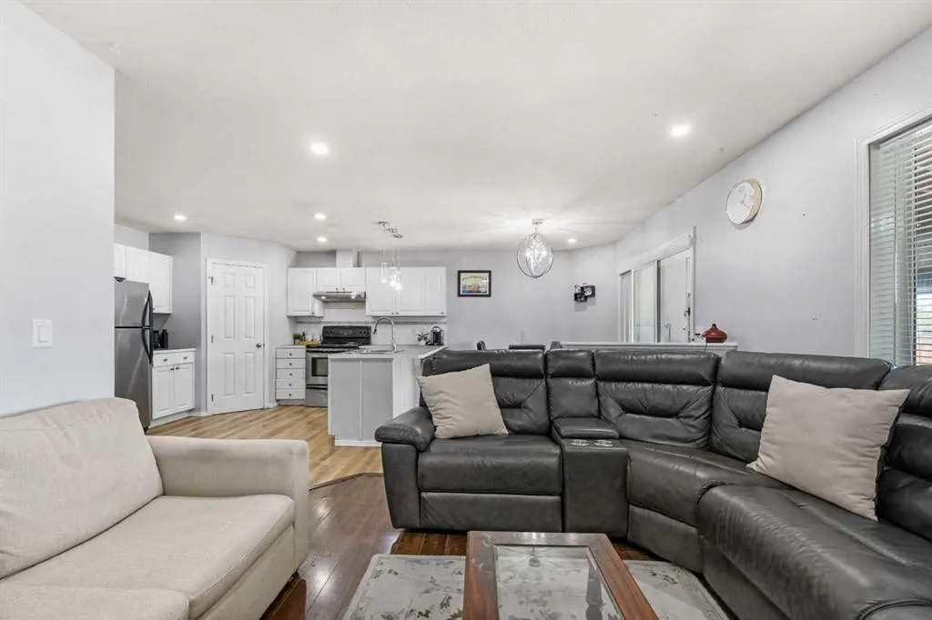 48 Martha's Haven Green NE