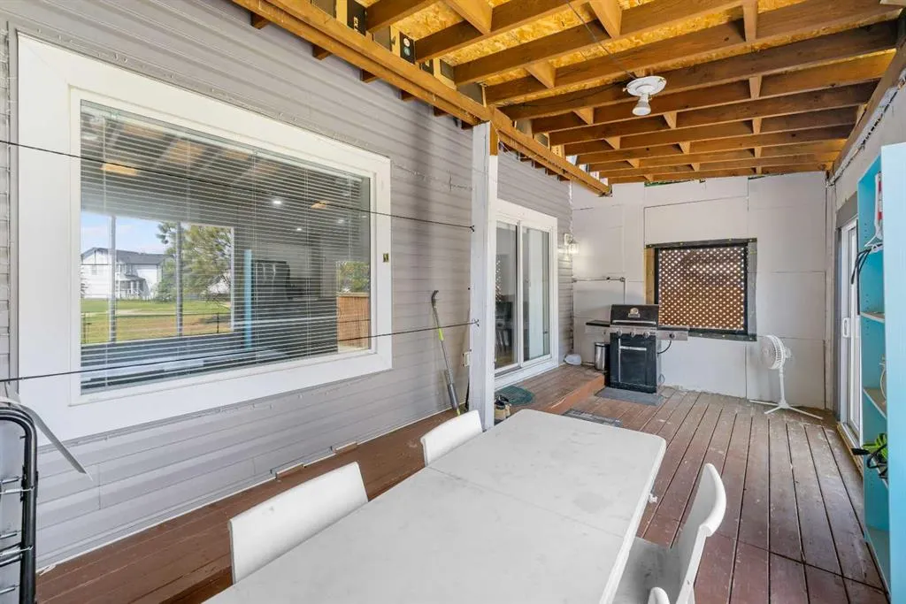 48 Martha's Haven Green NE