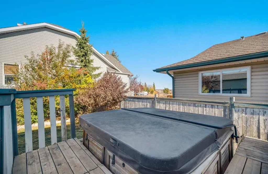 10 Westfall Crescent