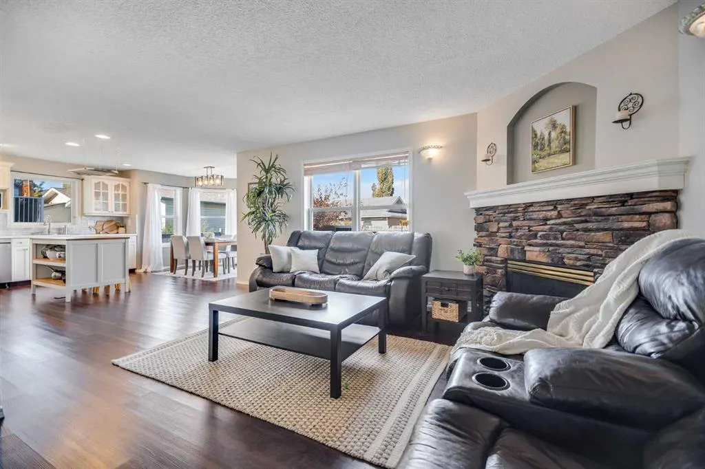 10 Westfall Crescent
