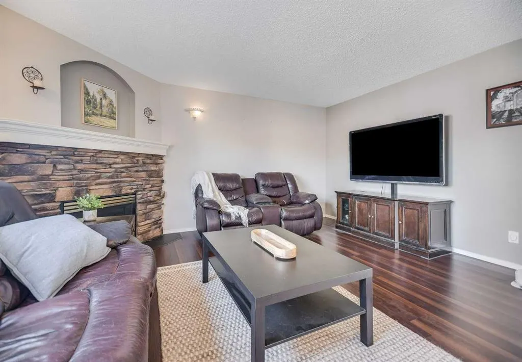 10 Westfall Crescent