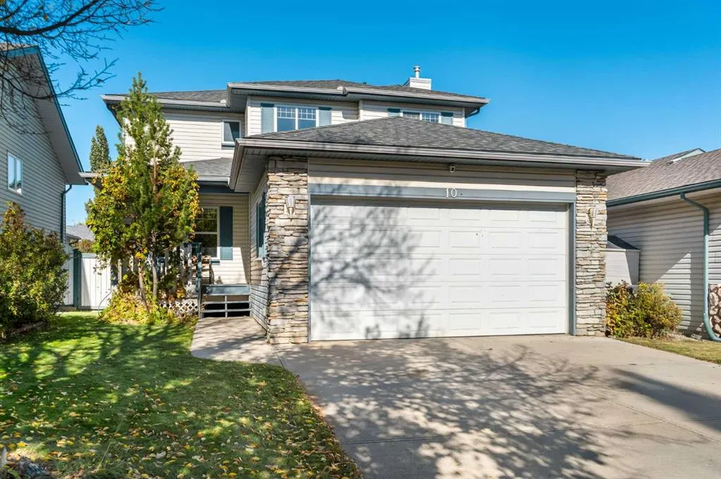 10 Westfall Crescent
