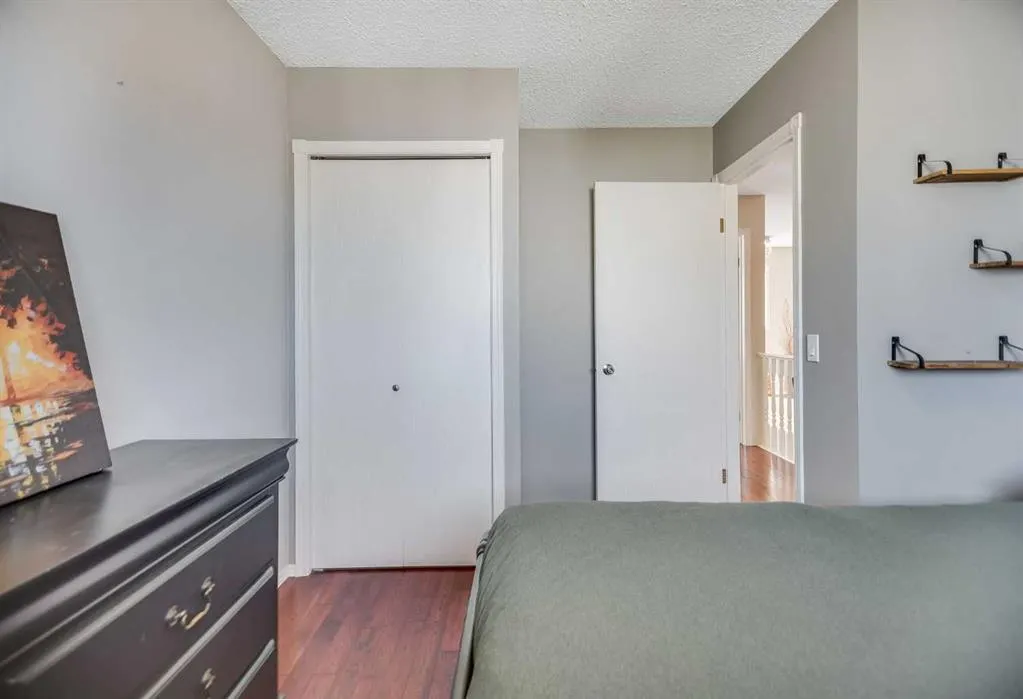 10 Westfall Crescent