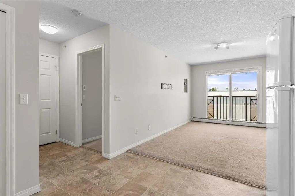 1010 Railway Street, #308