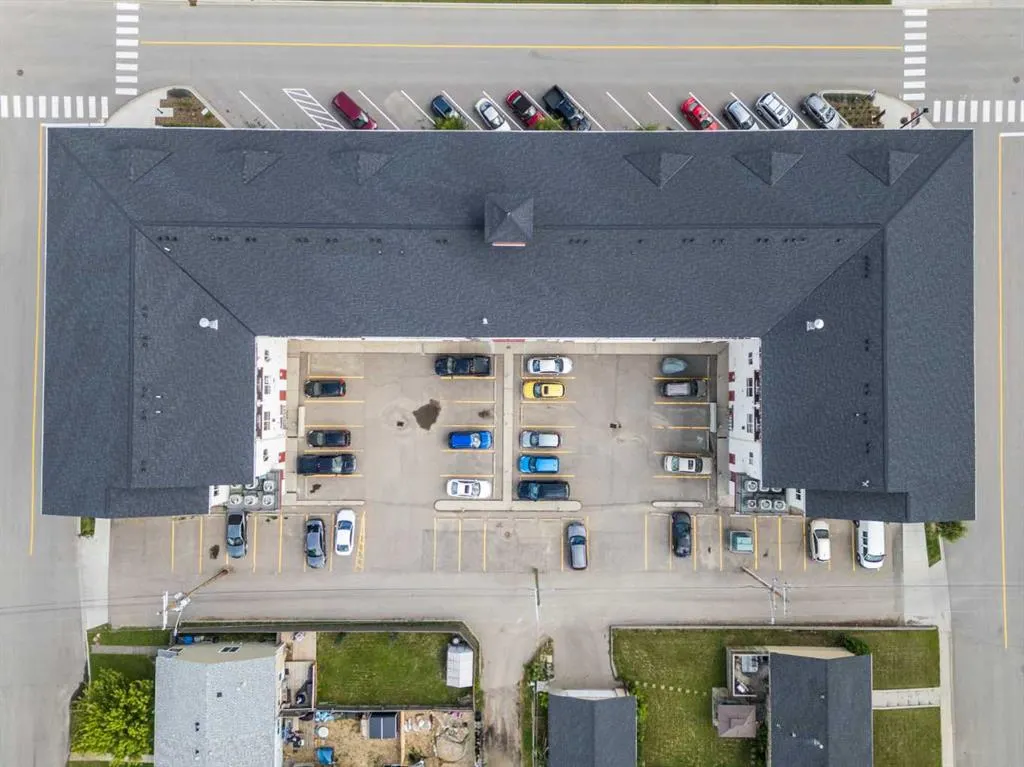 1010 Railway Street, #308