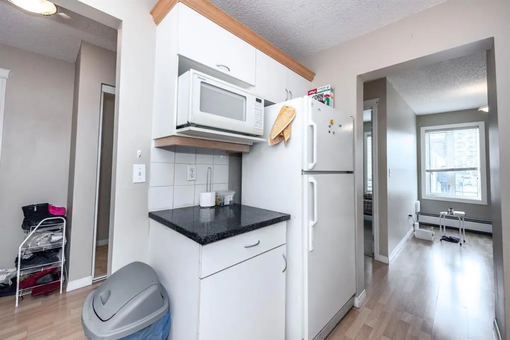 647 1 Avenue NE, #307