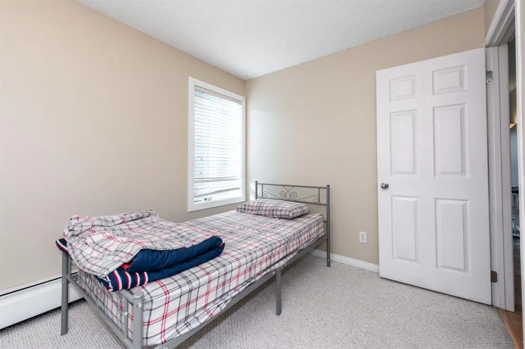 647 1 Avenue NE, #307
