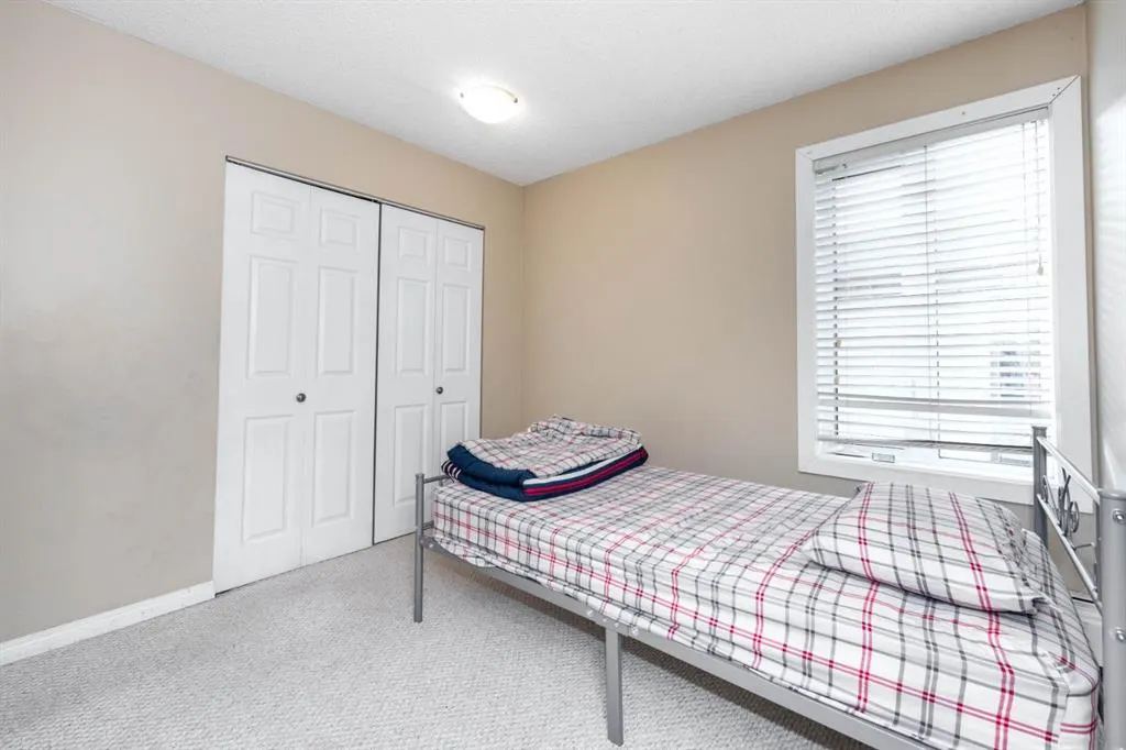 647 1 Avenue NE, #307
