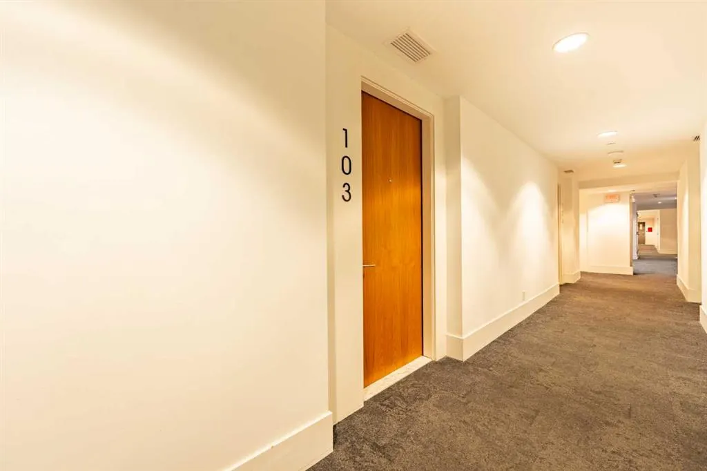 1025 5 Avenue SW, #103