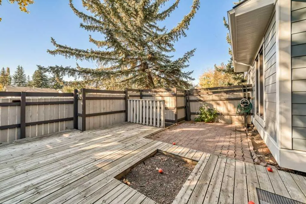 2210 Oakmoor Drive SW, #24