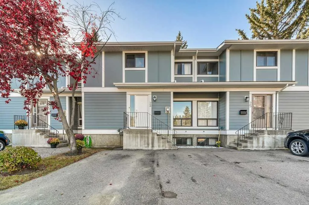 2210 Oakmoor Drive SW, #24