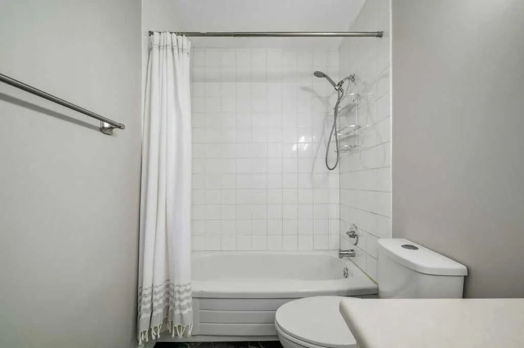2210 Oakmoor Drive SW, #24