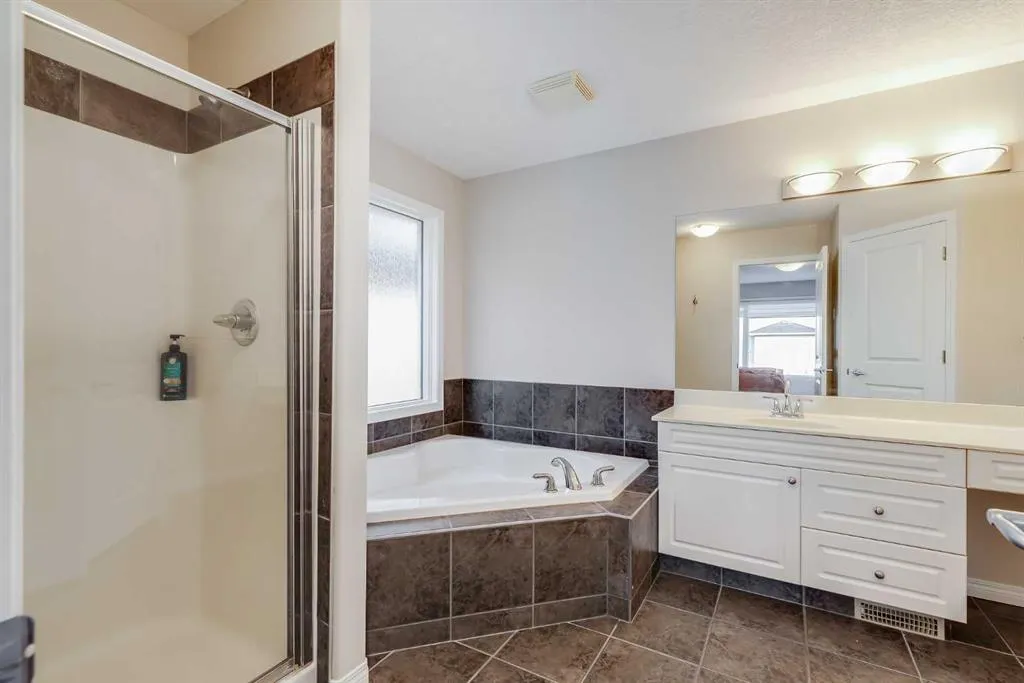 7 Everglade Circle SW