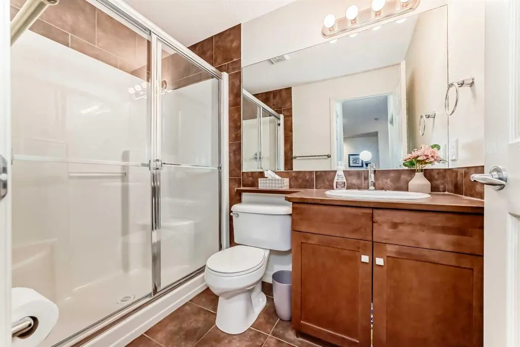 92 Crystal Shores Road, #4205