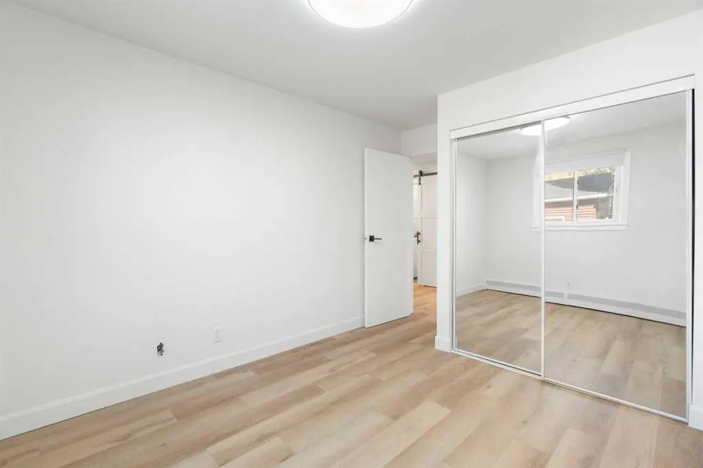 2221 14 Street SW, #201