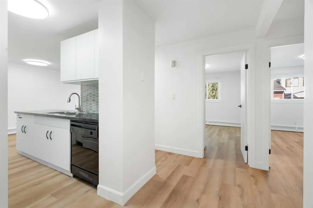 2221 14 Street SW, #201