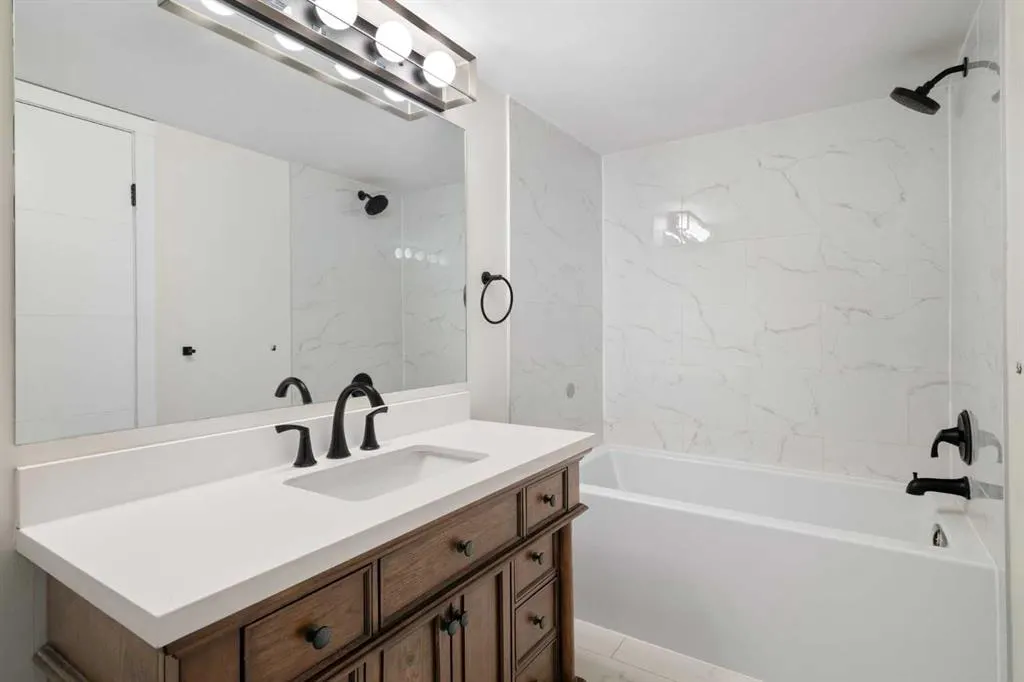 2221 14 Street SW, #201