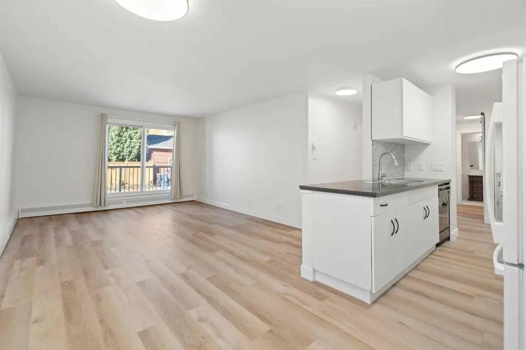 2221 14 Street SW, #201