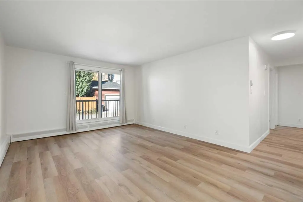 2221 14 Street SW, #201