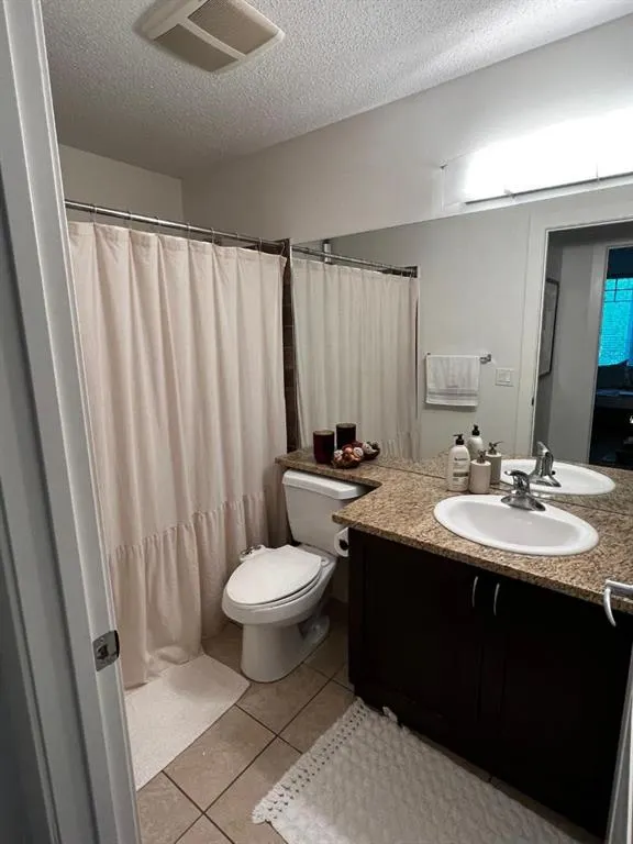 108 25 Avenue SW, #301
