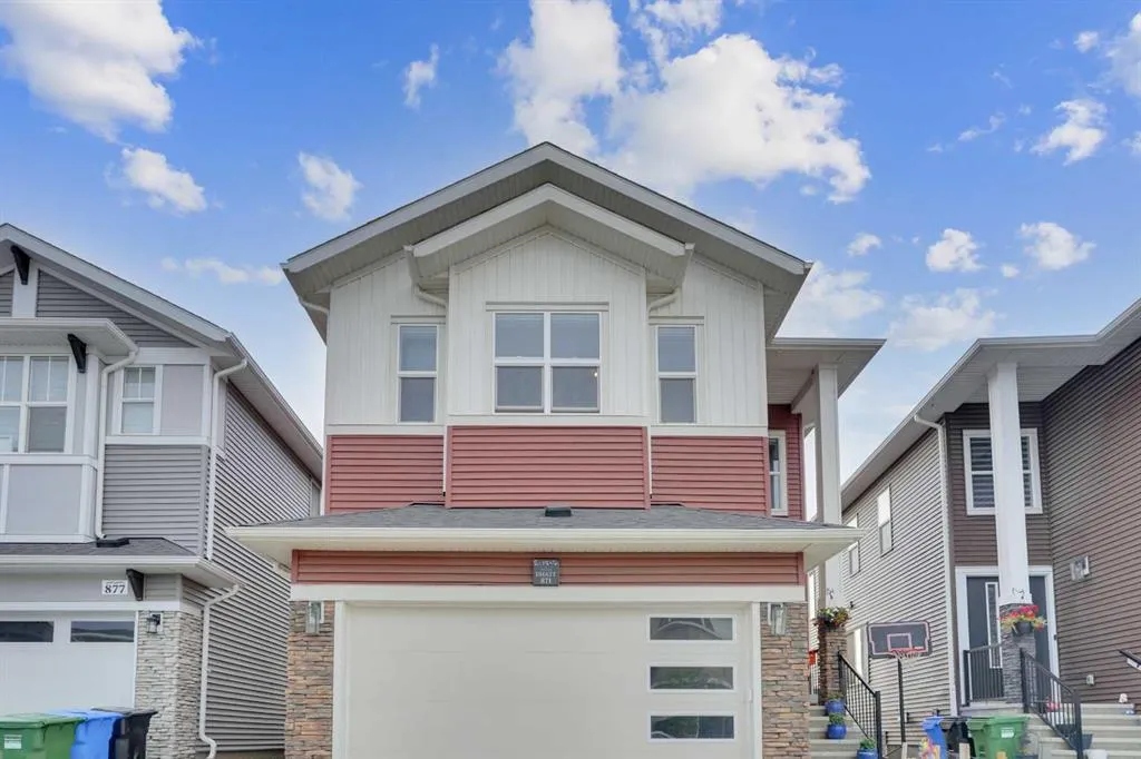 871 Corner Meadows Way NE