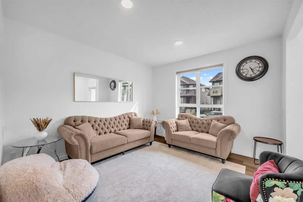 84 Savanna Place NE
