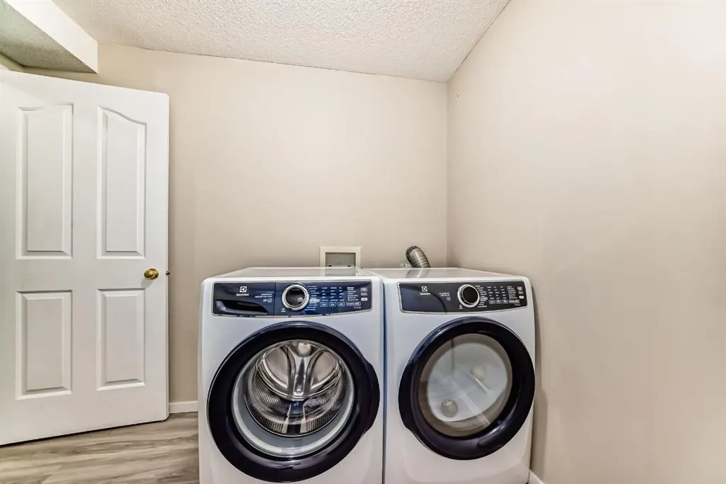 4000 Somervale Court SW, #208