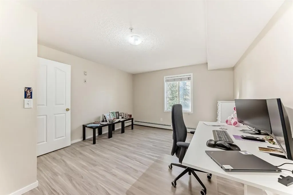 4000 Somervale Court SW, #208