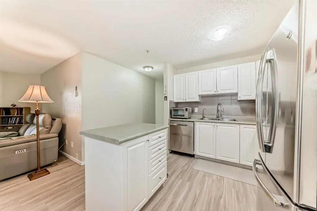 4000 Somervale Court SW, #208