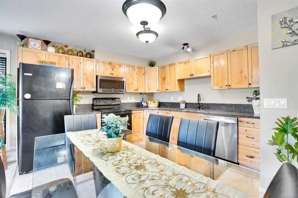 300 Palliser Lane, #218