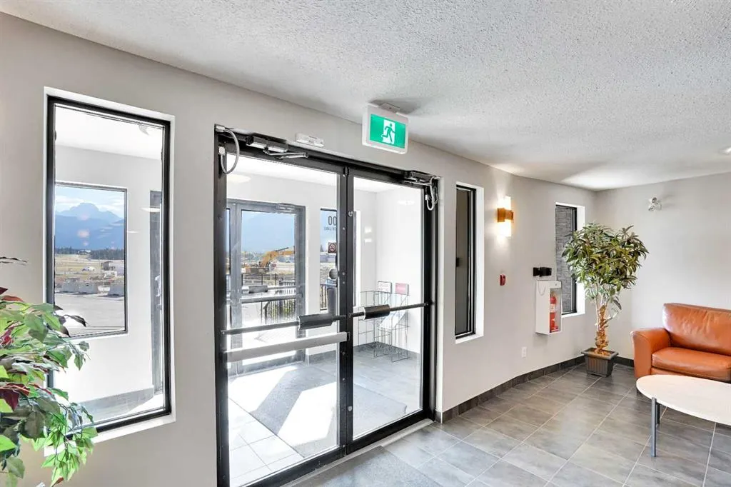 300 Palliser Lane, #218