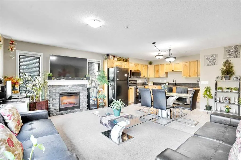 300 Palliser Lane, #218