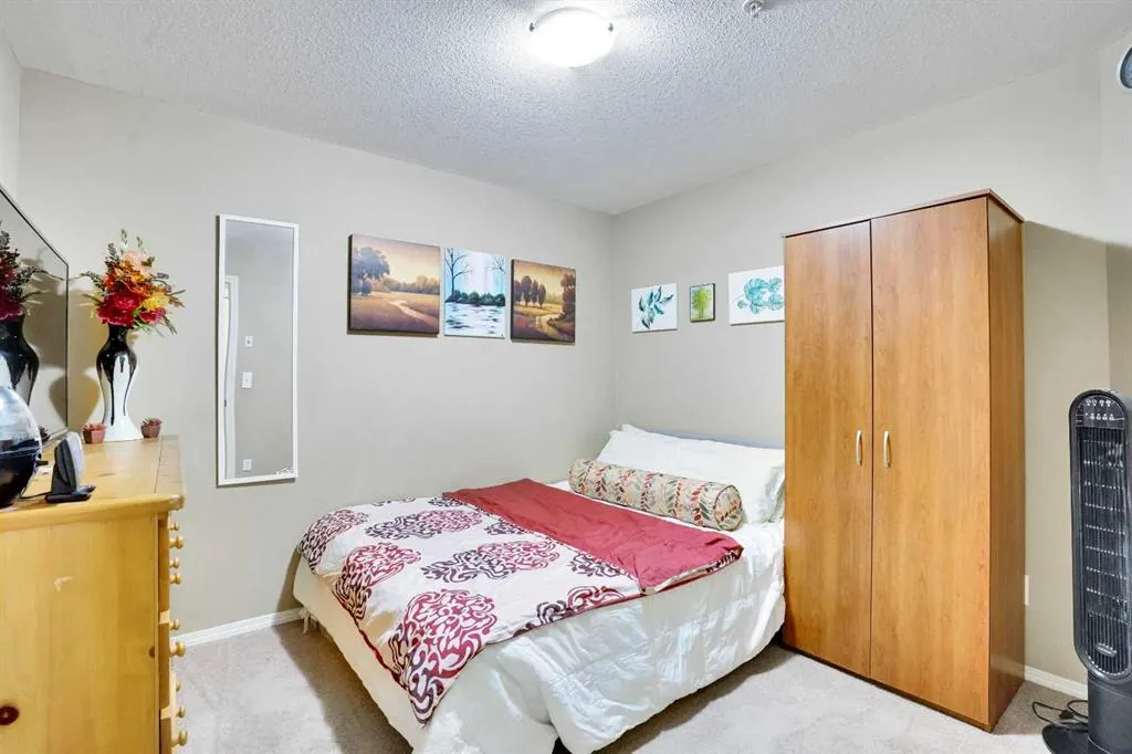300 Palliser Lane, #218