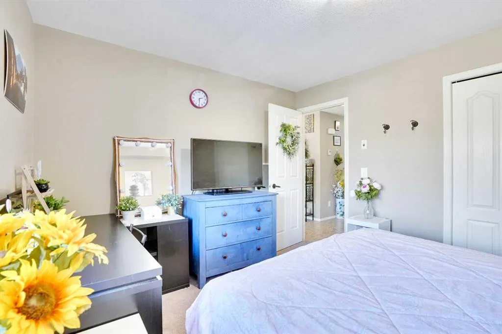300 Palliser Lane, #218