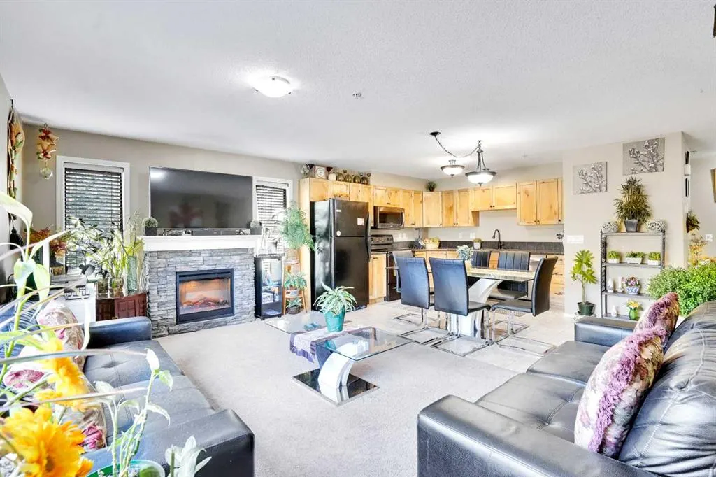 300 Palliser Lane, #218