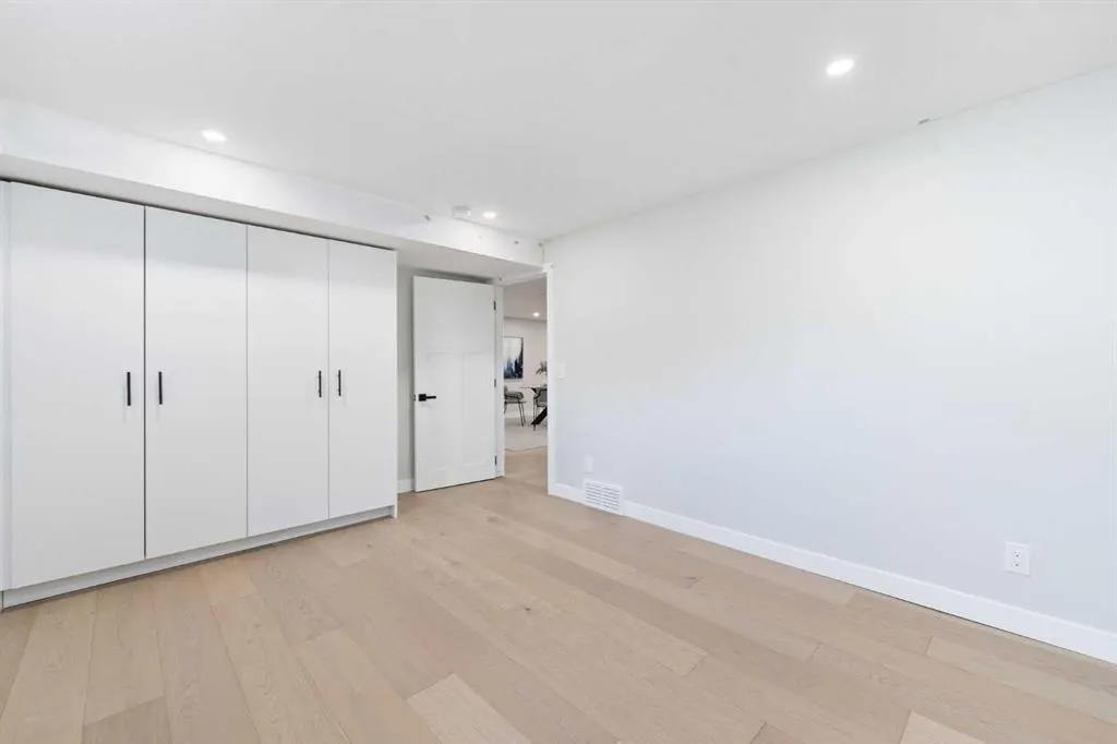 328 Cantrell Place SW