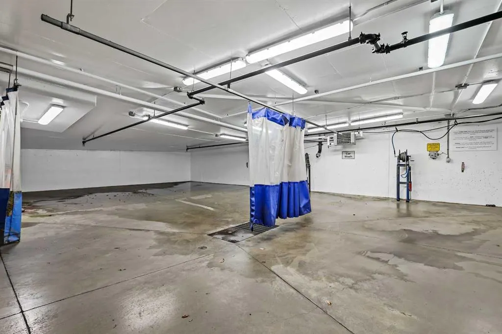 211 Quarry Way SE, #104